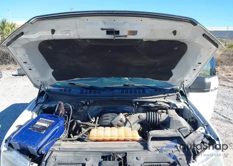 2015 Ford F-150 Xlt z USA, uszkodzony, nr VIN 1FTFX1EF0FFC00150